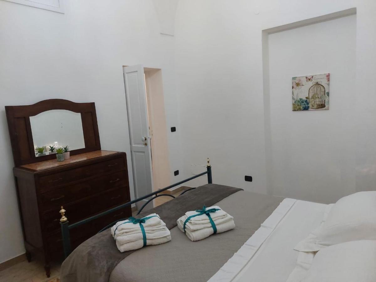 לצ'ה Suite Del Conservatorio Nel Centro Storico מראה חיצוני תמונה